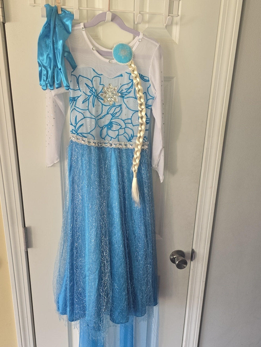 Blue Sparkle Princess Costume Dress with Braided Hair Accessory